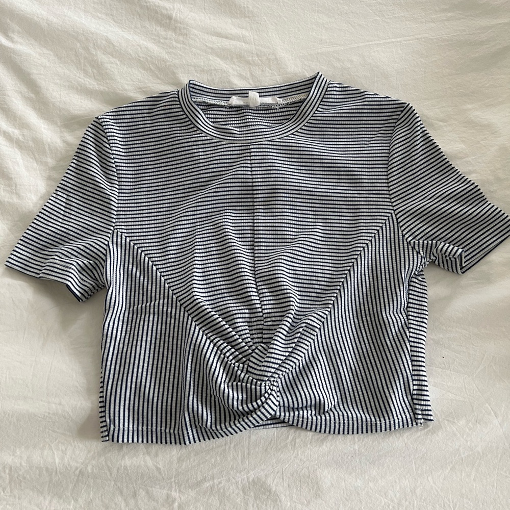 Olivaceous Striped Cropped Top with Knot